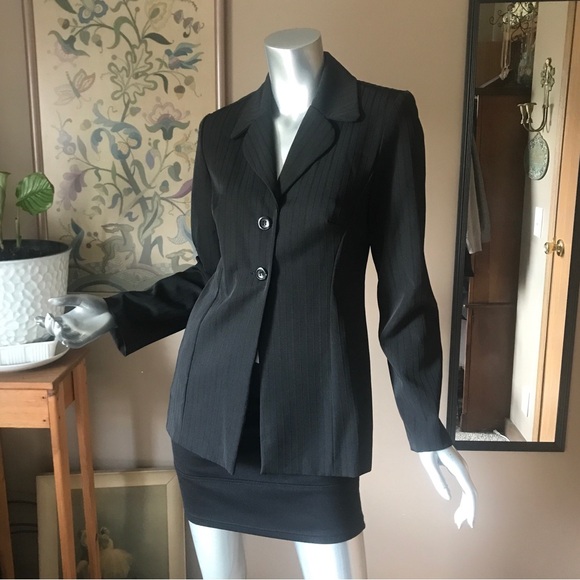 Vintage Y2K Black Pinstripe Blazer Jacket 2 Button Front Size 6 - Picture 12 of 13